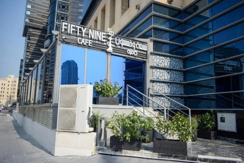 Saraya Corniche Hotel — комфортный отель в дохе