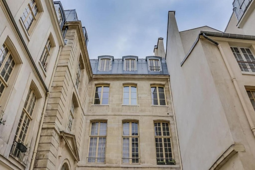 Unit 007 Marais Pompidou (Michel Le Comte) — отель с удобным расположением в Париже