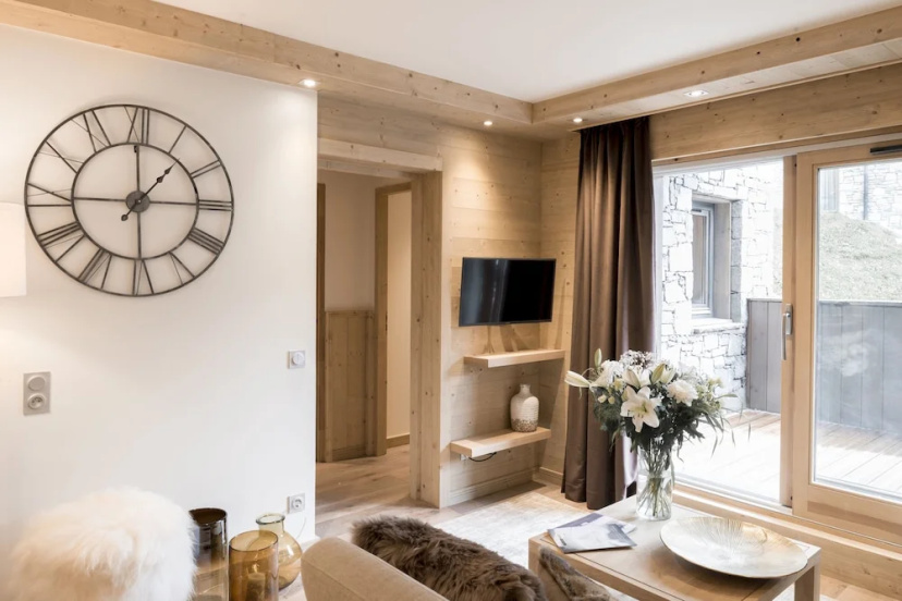 Mammoth Lodge Apartment T3 Cabin D05 — отель с удобствами в Куршевеле