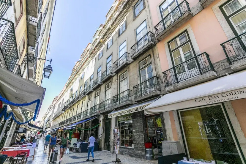 LxWay Apartments Correeiros — забронировать отель в Лиссабоне