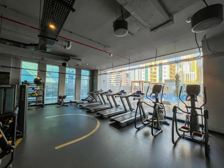 FAM Living - Studio One Tower - Marina View Studio — забронировать отель в Дубае