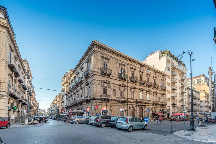 B&B Palazzo Benso — отель с удобным расположением в Палермо