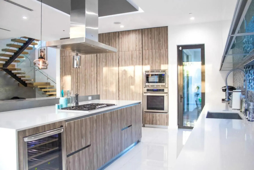 Villa Huston — забронировать отель в Лос-Анджелесе