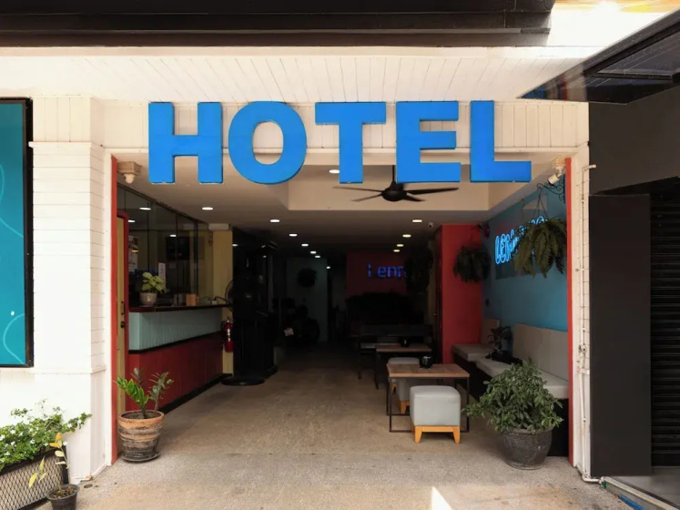 Lenny's Hotels — отель с удобствами в Кохе