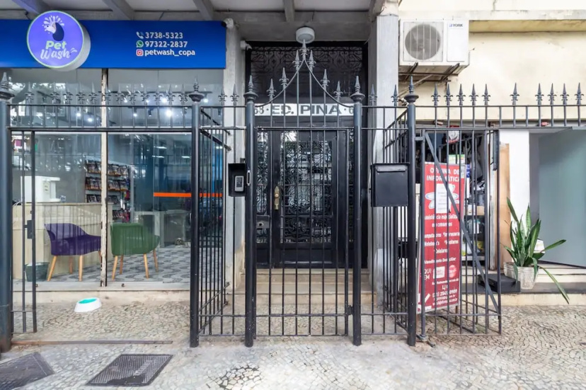10 Minutes From Copacabana Beach Rc305 2 — отель в Рио, Бразилия
