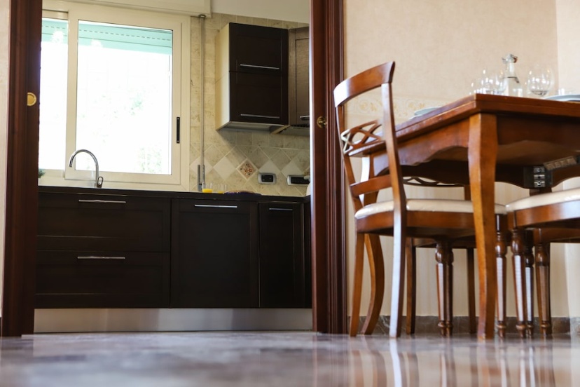 Appartamento Con Terrazzo A Capodimonte — забронировать отель в Неаполе