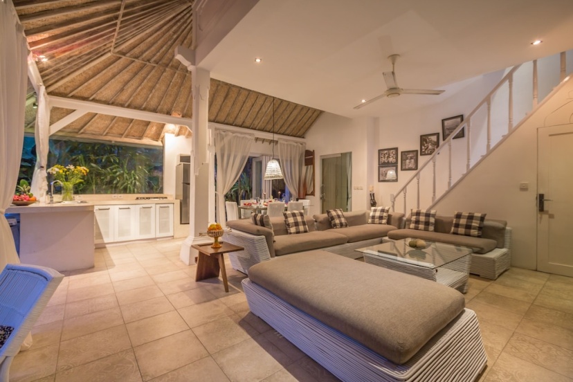 Villa Esha Drupadi I — забронировать отель в Кута