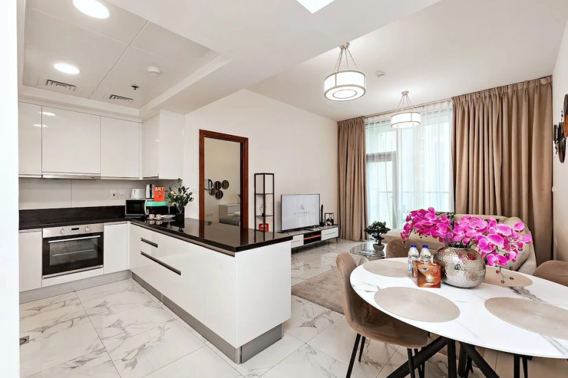 Апартаменты Stylish 1BR at Meera Tower — забронировать отель в Дубае