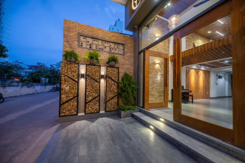Coast House Boutique Hotel — отель рядом с интересными местами в Нячанге