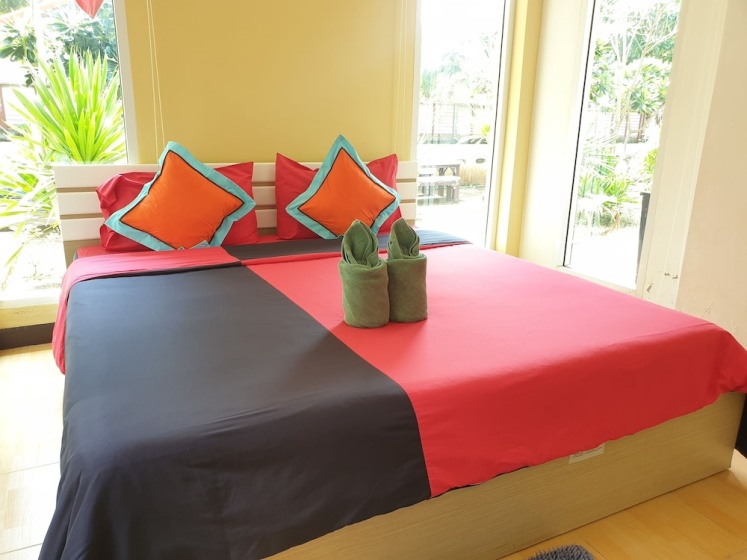 Sea Beach Koh Larn 3 — отель с удобствами в Паттайе