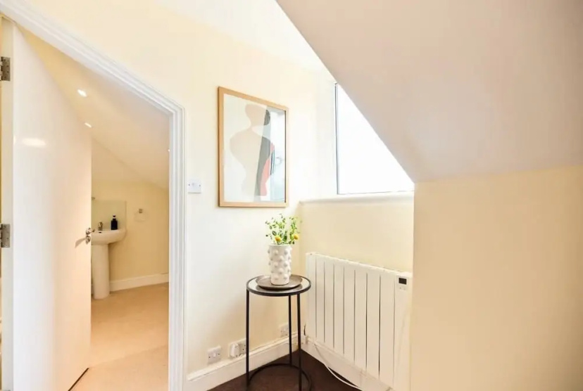 The Peckam Gem - Serene 1bdr Flat — отель с удобствами в Лондоне