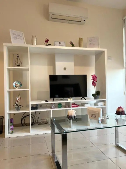 Albert's apartment Centre 601 — отель с удобным расположением в Ларнака