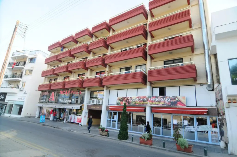 Petalmo City Apartments — отель с удобным расположением в Ларнака