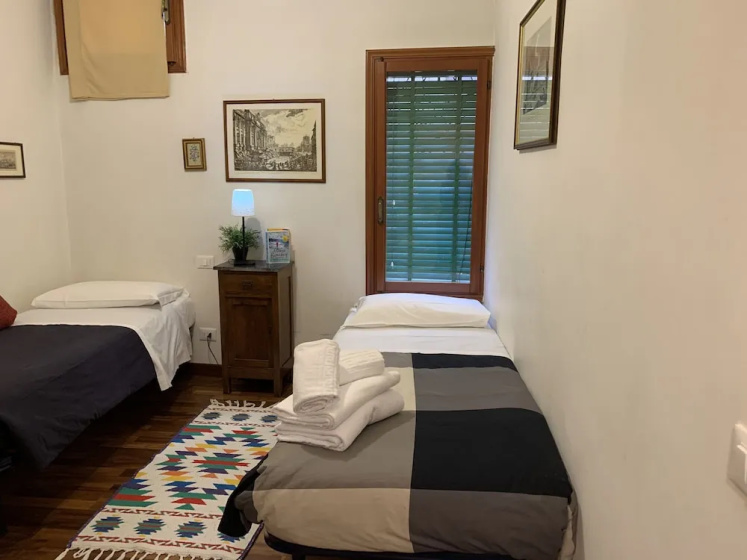 Цены на Grimaldi Apartments - Visconti в Венеции