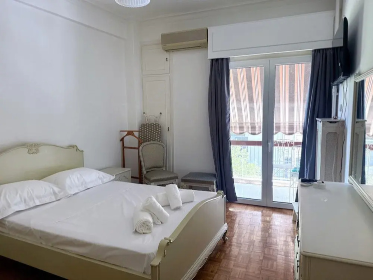 Цены на Neos Kosmos Family Apartment в Афины