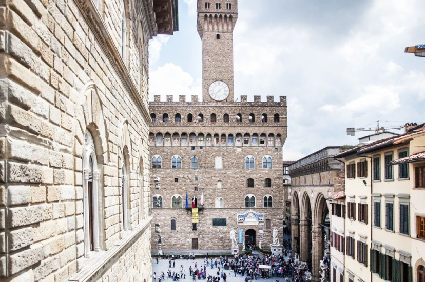 Art Apartment Palazzo Vecchio — забронировать отель в Флоренции