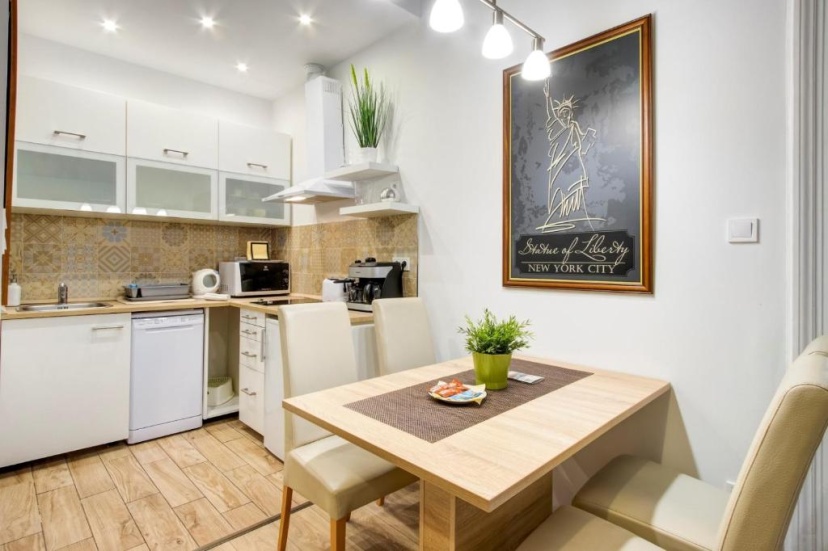 Standard Apartment by Hi5 - Weiner Leo — комфортный отель в Будапеште