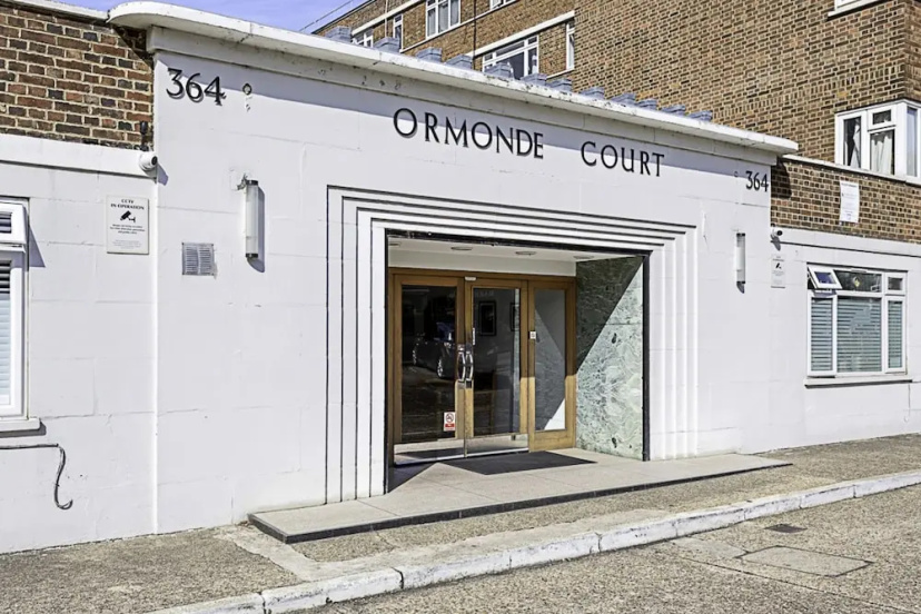 1-bed London Bliss: Putney Gem 4 — отель в Лондоне, Соединенное Королевство