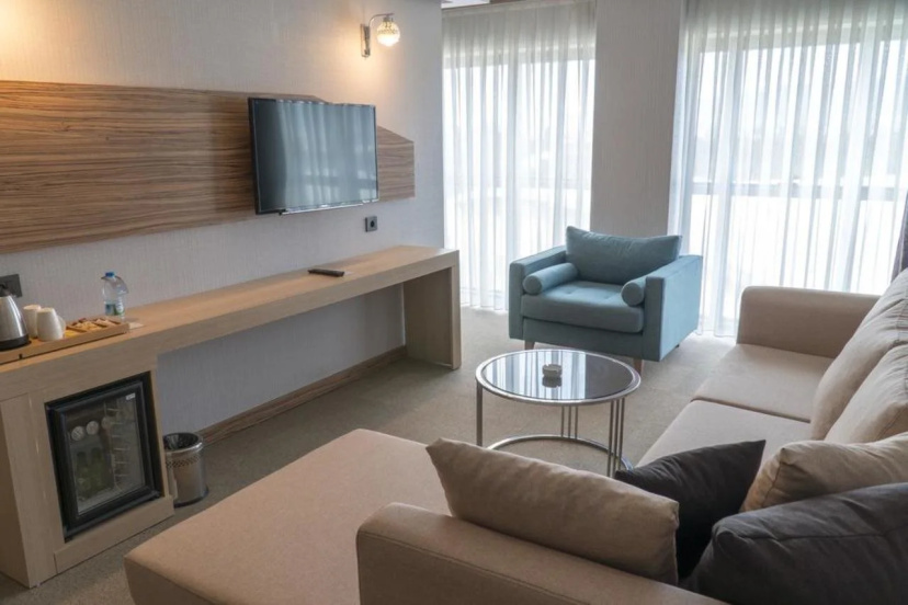 Greymark Hotel — забронировать отель в Измире