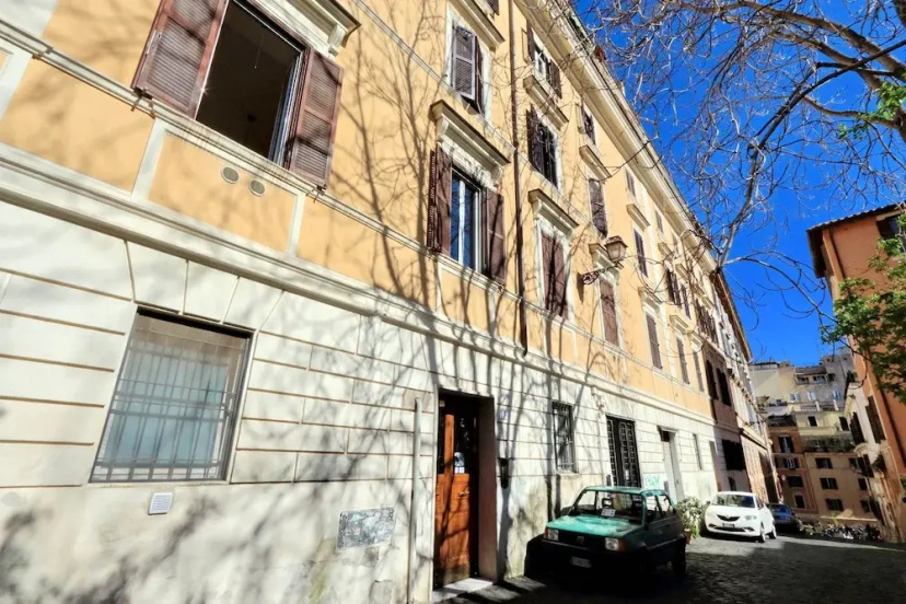 Clementina - WR Apartments — отель в Риме, Италия