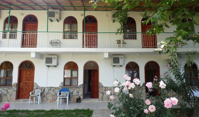 Olympos Yavuz Hotel — забронировать отель в Чиралы