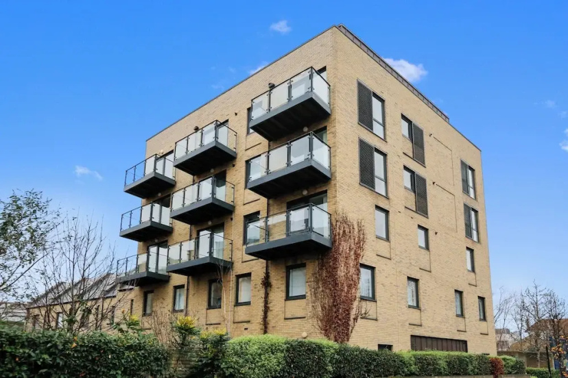 Hybrid Resi Greenwich — отель в Лондоне, Соединенное Королевство