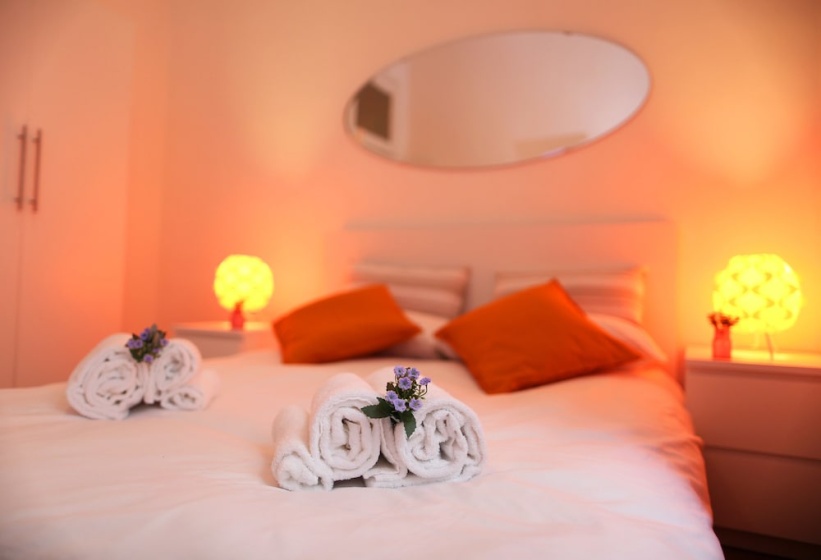 Del Grande Trastevere Apartment — отель с удобным расположением в Риме