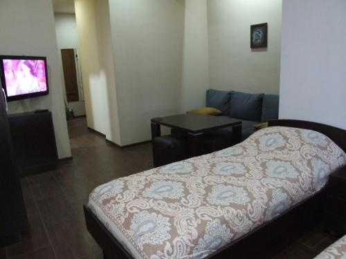Apartment on Paronyan 22 — забронировать отель в Ереван