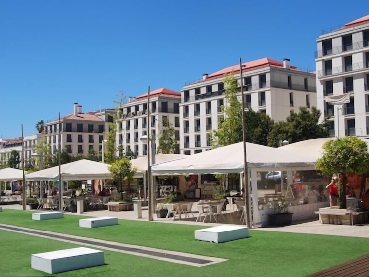 Sonel Investe Apartments Martim Moniz SQ — отель с удобствами в Лиссабоне