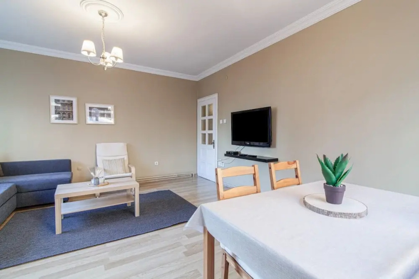 Цены на Lovely and Comfortable Home in Sisli в Стамбуле