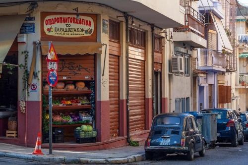 Apartment Kleio next to the historical center of Athens — забронировать отель в Афины