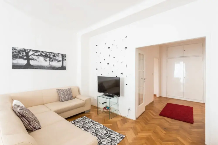U Nemocenske pojistovny apartment — отель с удобным расположением в Праге