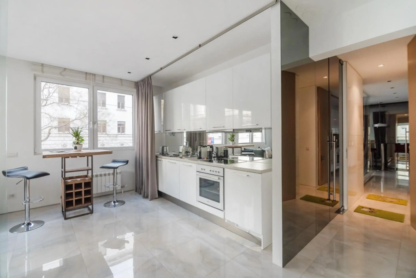 Elegant Cozy Apartment — отель с удобным расположением в вене