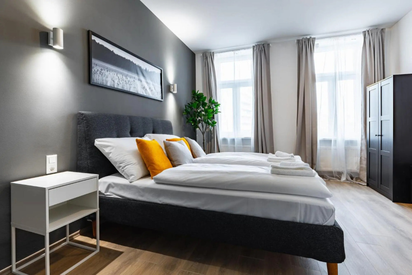 Цены на Newley renovated apartment next to Hannovermarkt в вене