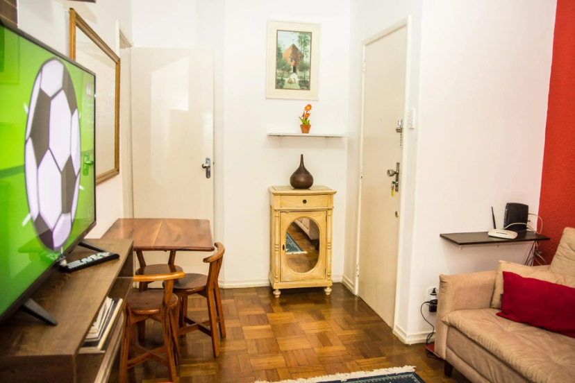 Apartamento Djalma Urich — отель с удобным расположением в Рио