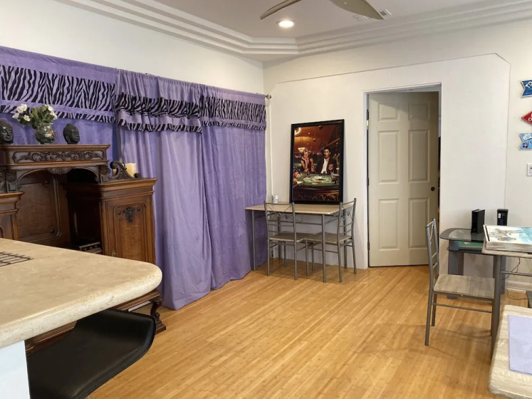Venice Paloma Suites — отель с удобствами в Лос-Анджелесе