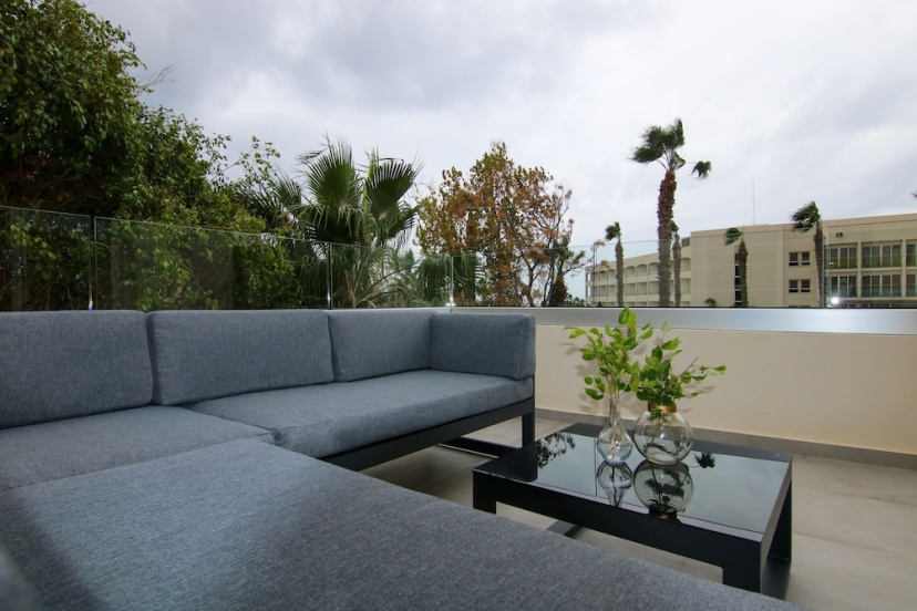 Цены на Phaedrus Living: Seaside Modern Flat Limnaria 123 в Пафос
