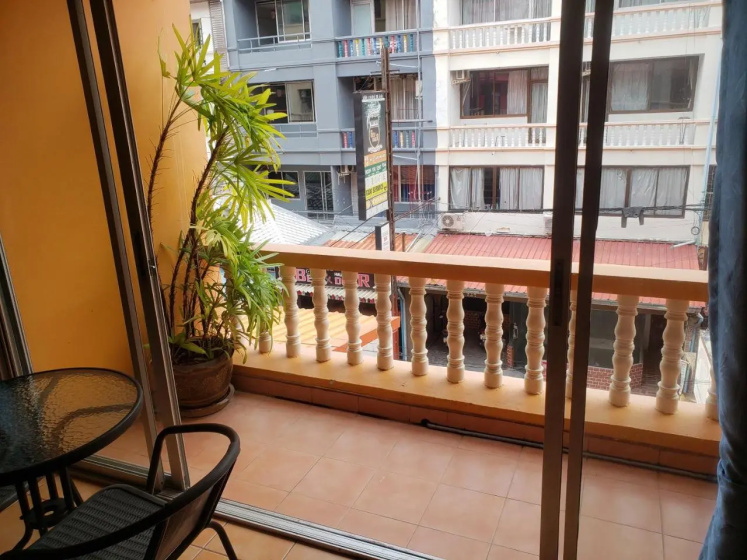 Цены на Christie Mu Guesthouse в Паттайе