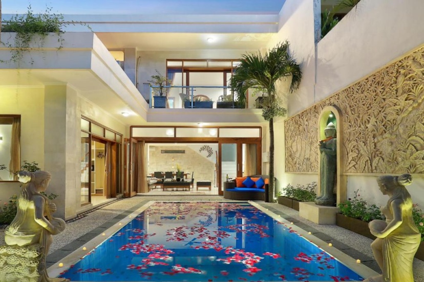 Villa Mawar Legian — отель с удобствами в Кута