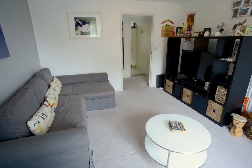 2 Bedroom Apartment With Balcony in Nunhead — отель в Лондоне, Соединенное Королевство