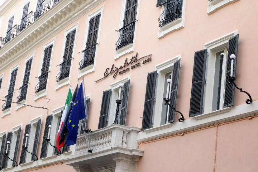 Elizabeth Unique Hotel — отель с удобствами в Риме