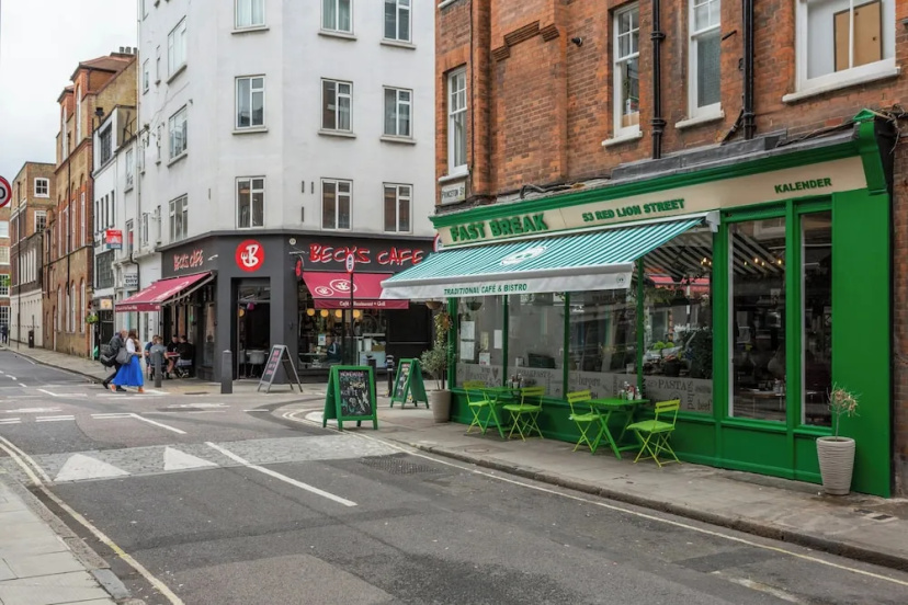 Red Lion Square by Onefinestay — забронировать отель в Лондоне