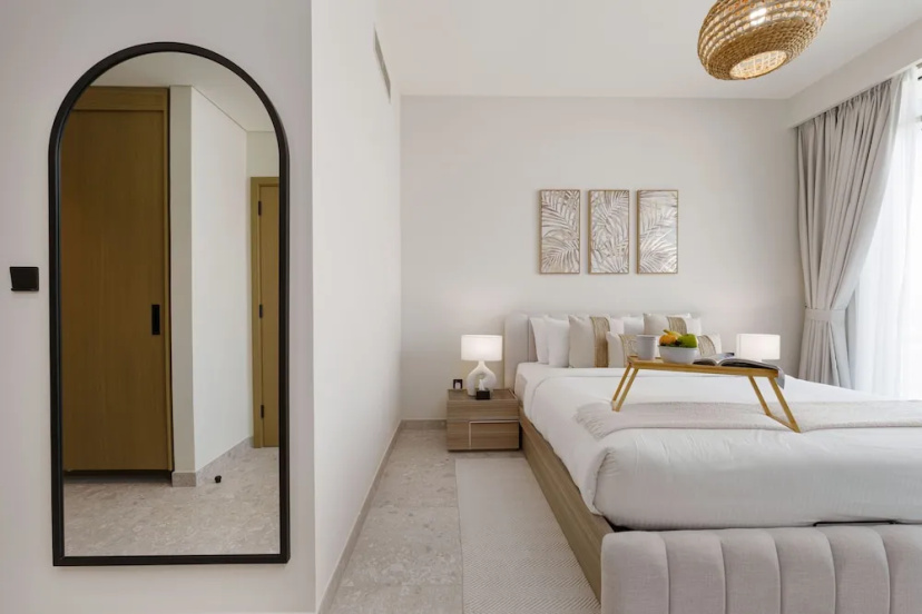 Maison Privee - Graceful Apt in Prestigious Dubai Hills close to the Golf Course — отель в Дубае, Объединенные Арабские Эмираты