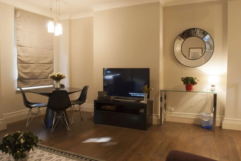 Цены на 2 Beds Harrods Apartments в Лондоне