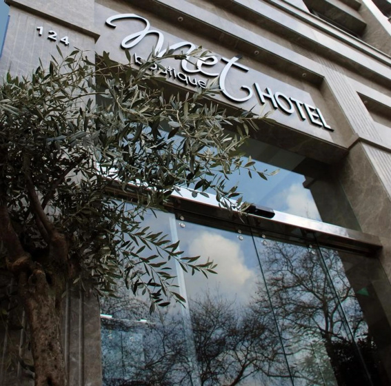Сравните цены на Met Boutique Hotel - Boutique Class в Измире