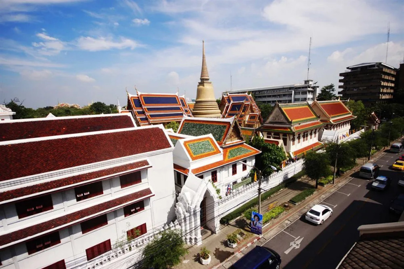 Feung Nakorn Balcony 3 — отель в Бангкоке, Таиланд
