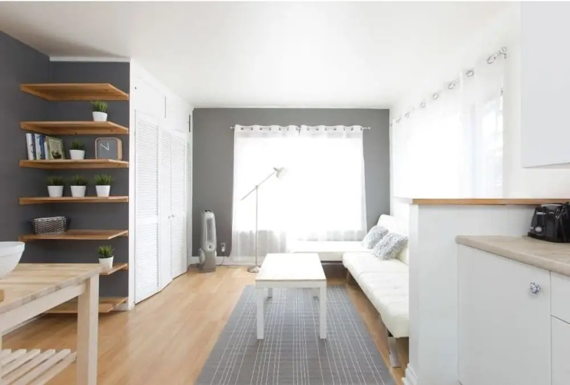 Chic Retro Venice Beach 2 Bedrooms 1 Bathroom Apts — отель с удобным расположением в Лос-Анджелесе