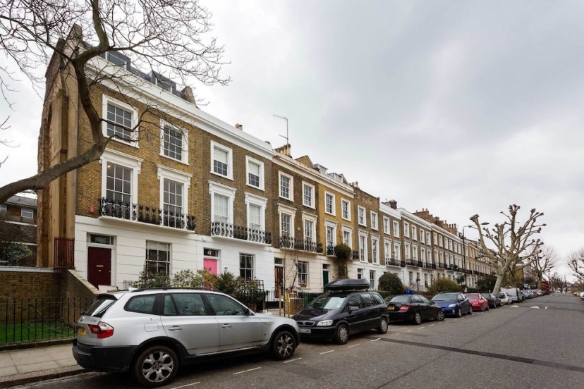 Albert Street Apartment — отель с удобствами в Лондоне