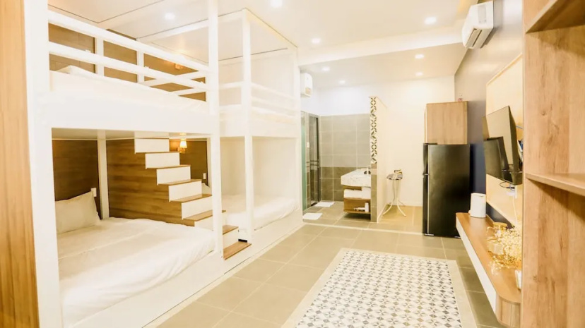Kiwi's Homestay & Cafe — комфортный отель в фане