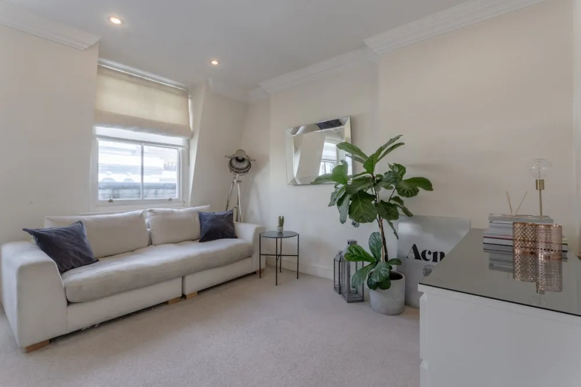 Luxury 2 Bedroom Apartment In Notting Hill — комфортный отель в Лондоне